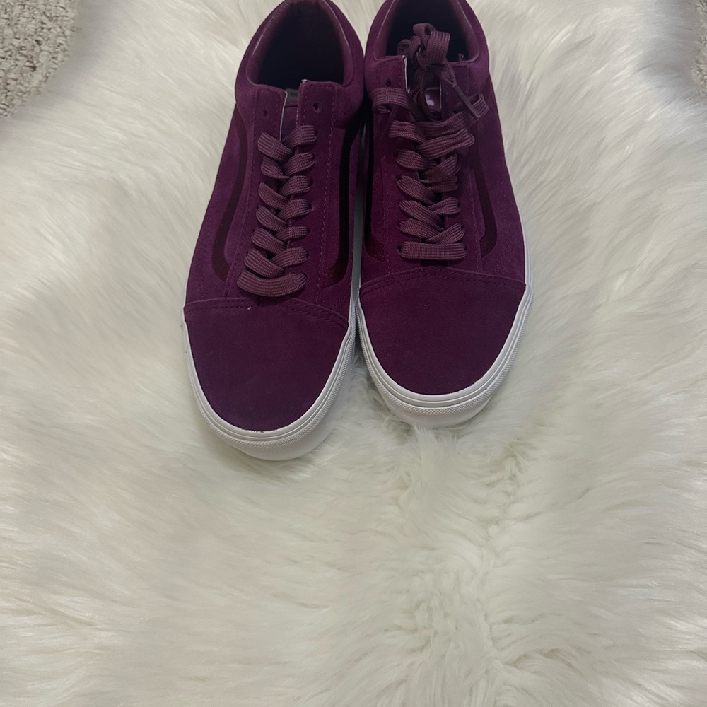 Vans Women's Purple Sneakers
